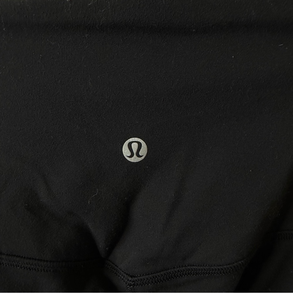 Lululemon Align High-Rise Mini Flare Pant 32" Black Womens Size 6 - Picture 6 of 6